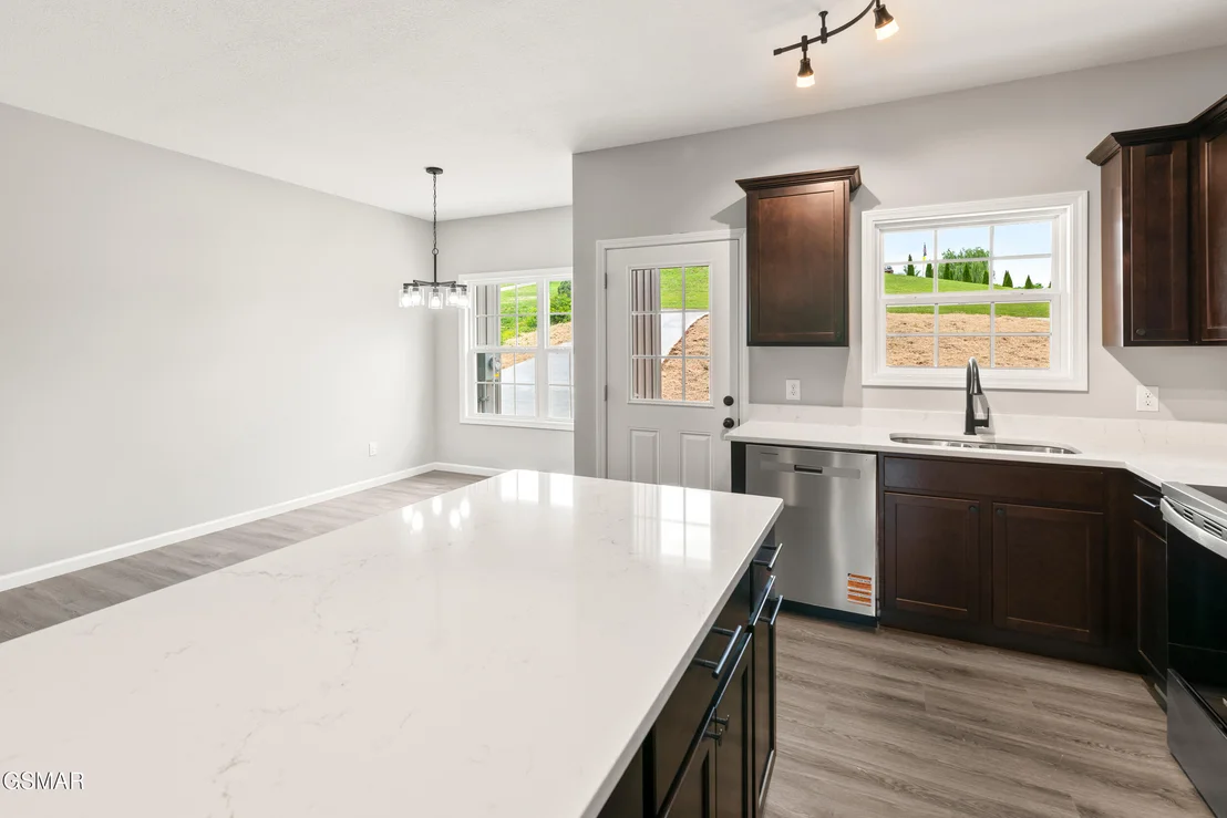 Photo of 2050 Kings View Loop