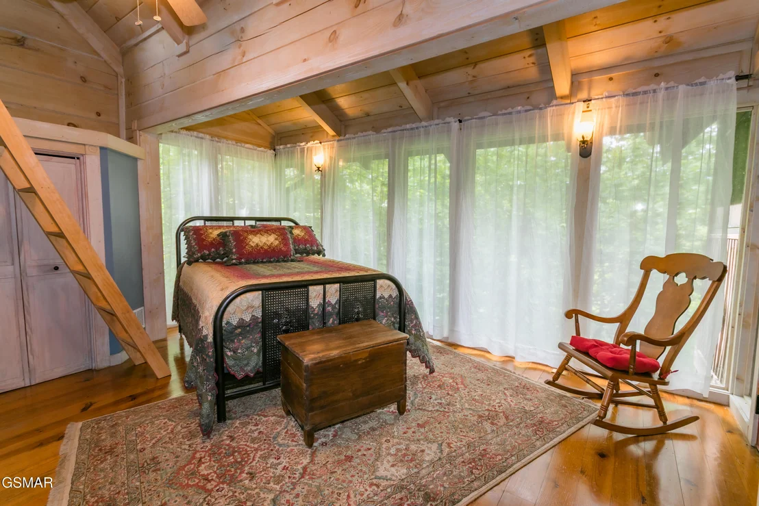 Photo of 4482 Whetstone Road
