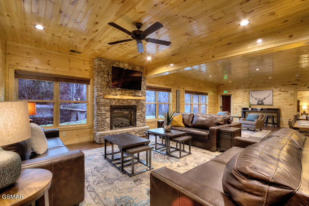 Photo of 3227 Mayes Loop Road