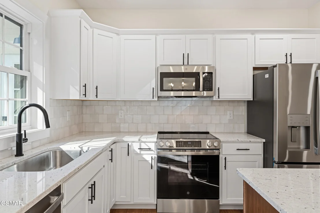 Photo of 1430 Beechtop Lane