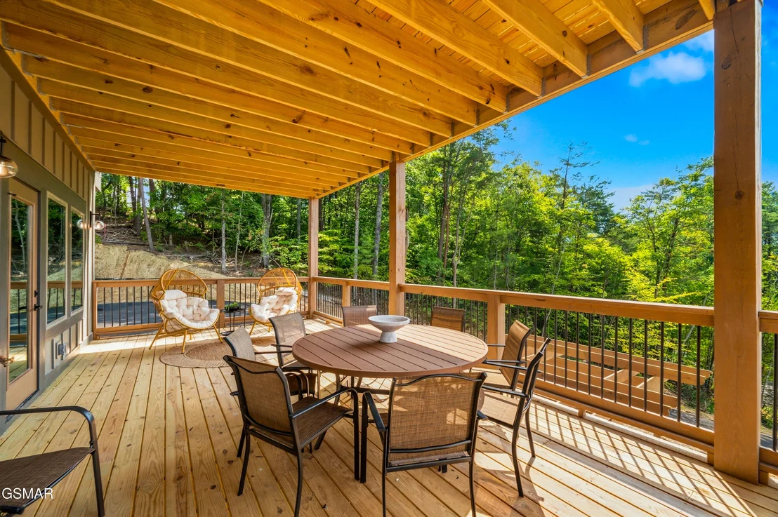 Photo of 3839 Revetta Circle