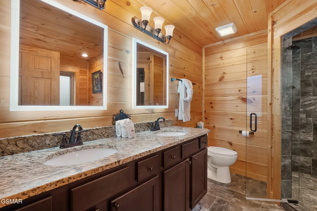 Photo of 2804 Murray Ridge Road