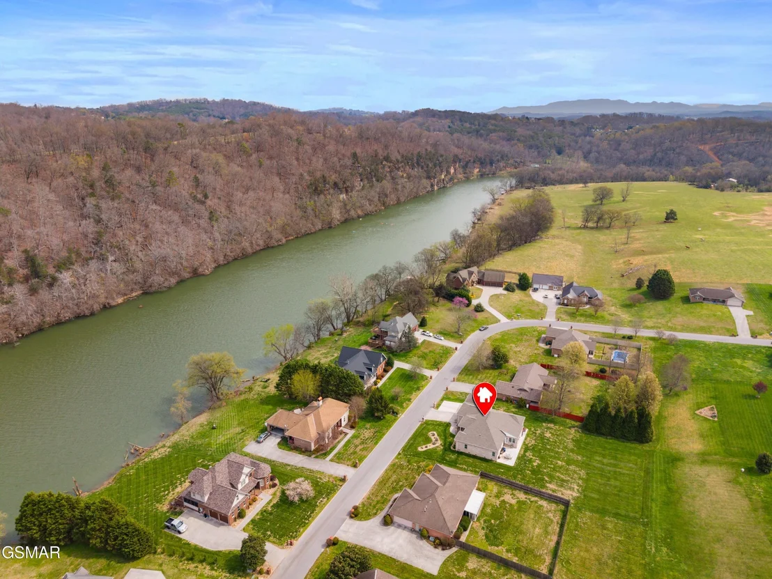 Photo of 1410 River Run Circle