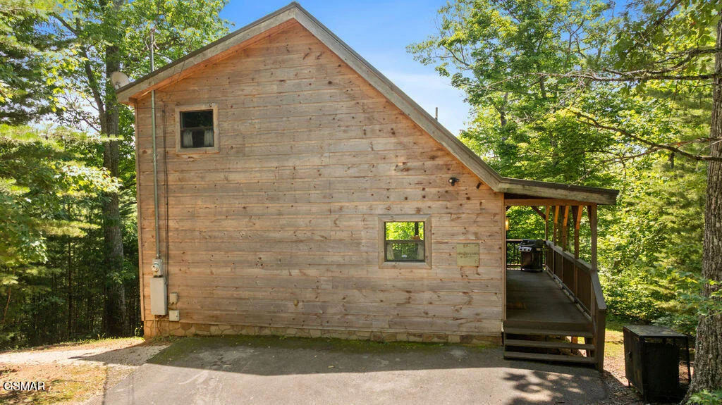Photo of 4225 Dollys Drive