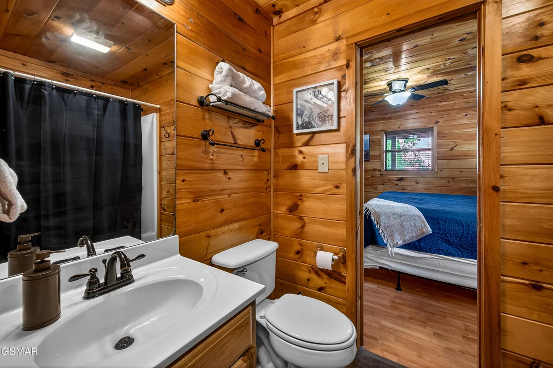 Photo of 2428 Breezy Road