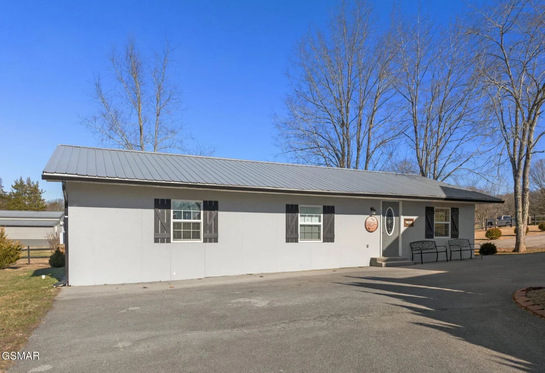 Photo of 740 Pollard Road