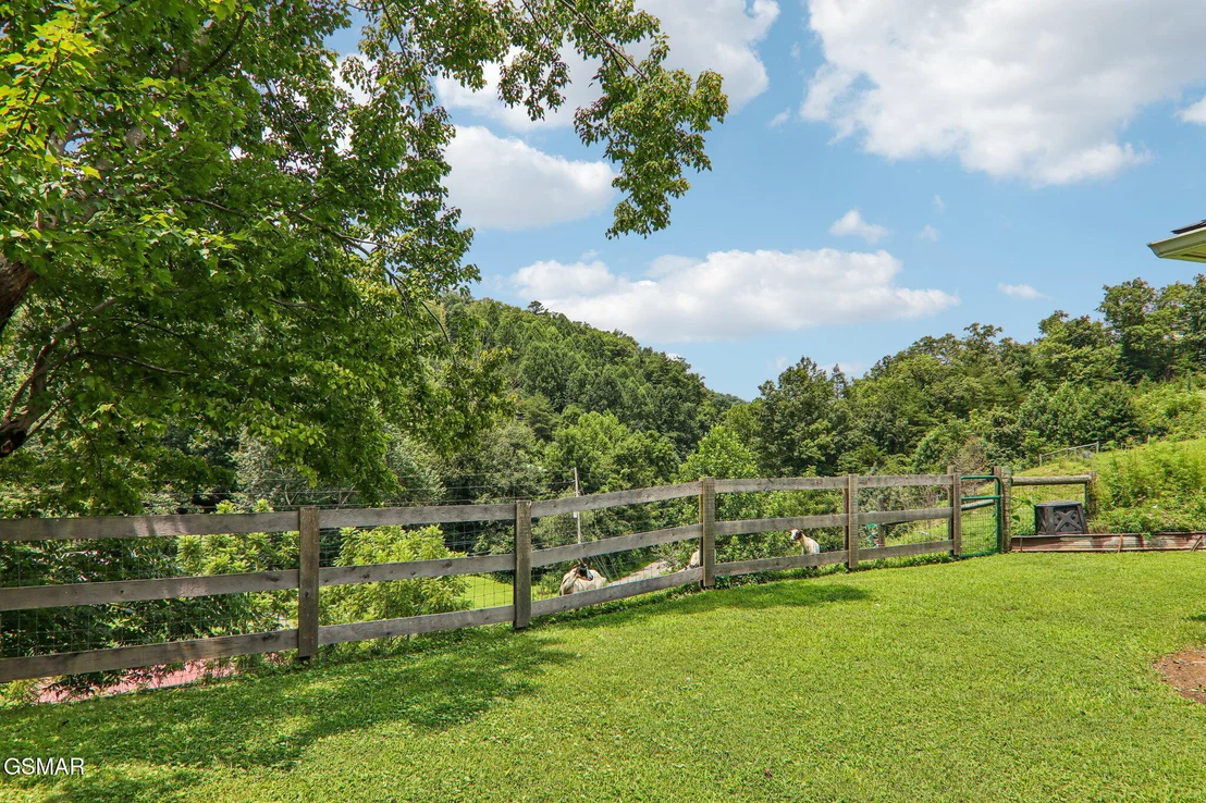 Photo of 4311 Grindstone Ridge Road