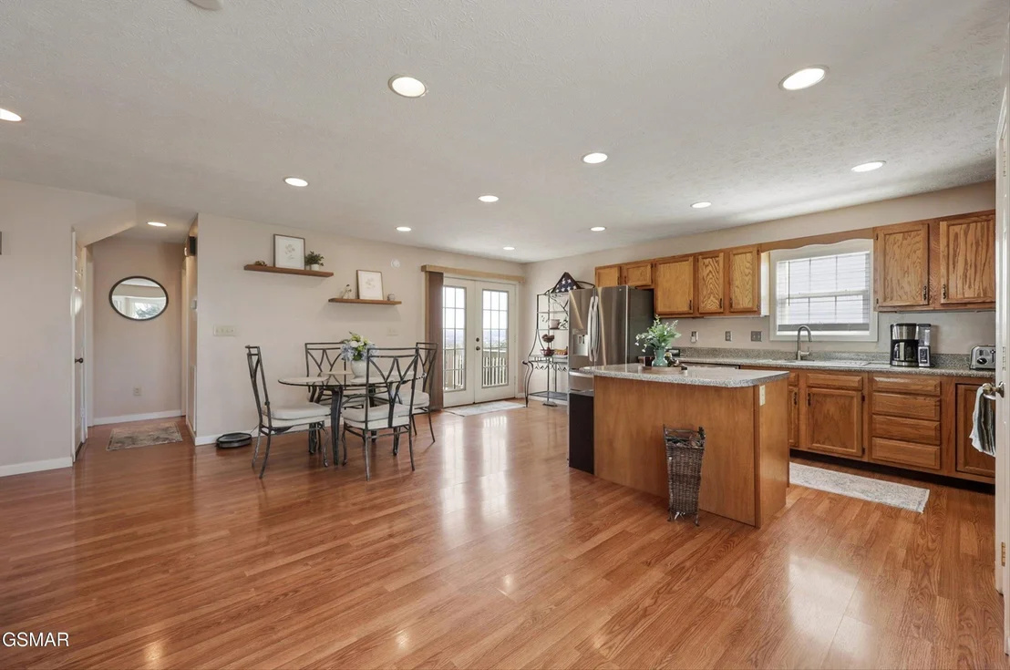 Photo of 401 Klondike Circle