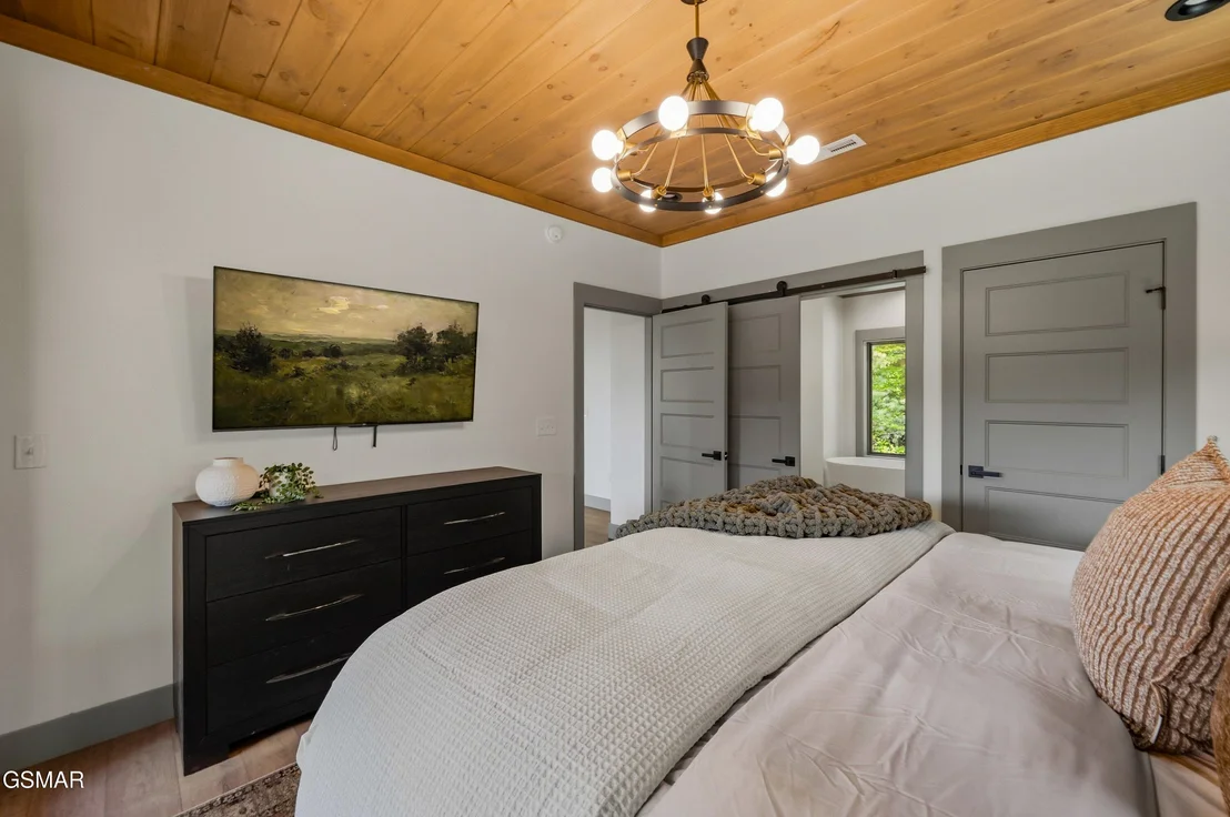 Photo of 3839 Revetta Circle