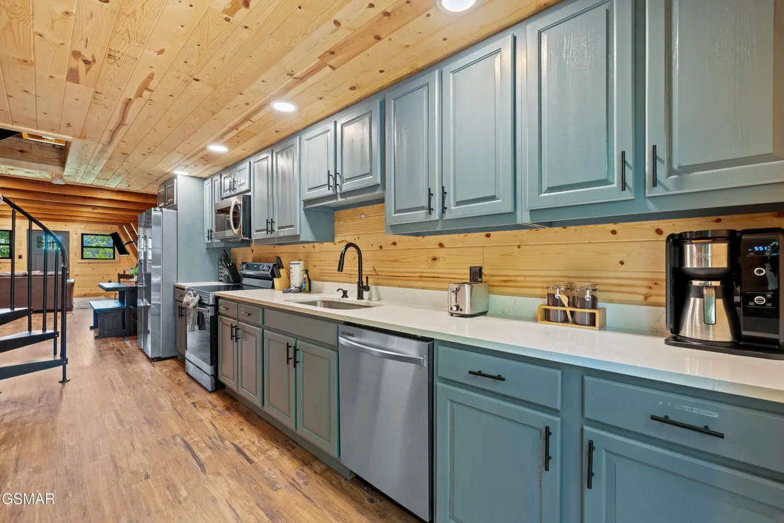 Photo of 1146 Pine Mountain Road