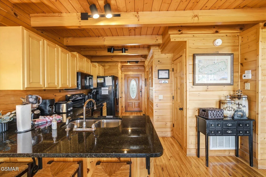 Photo of 914 Black Bear Cub Way