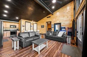 Photo of 2983 Easy Street