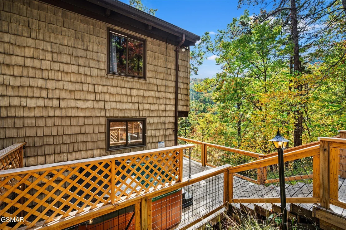 Photo of 2758 Overholt Trail