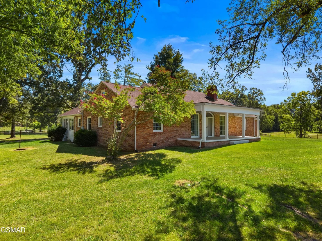 Photo of 1328 W Main Street