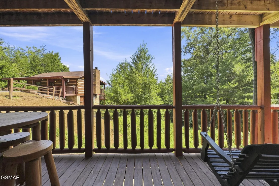 Photo of 1713 Bear View Road