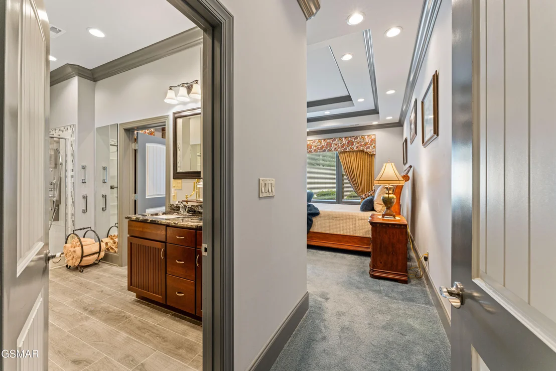 Photo of 2399 McCleary Road
