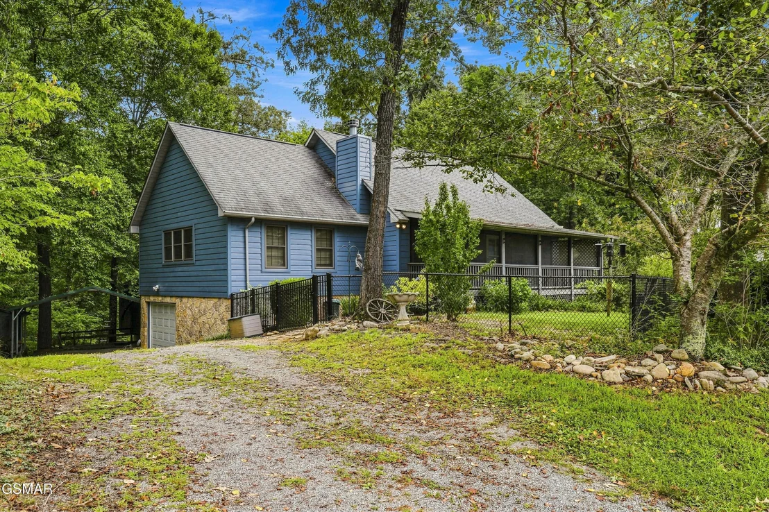 Photo of 2459 Amanda Lane