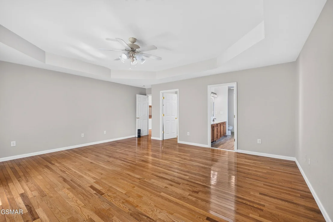 Photo of 219 Sullivan Pointe