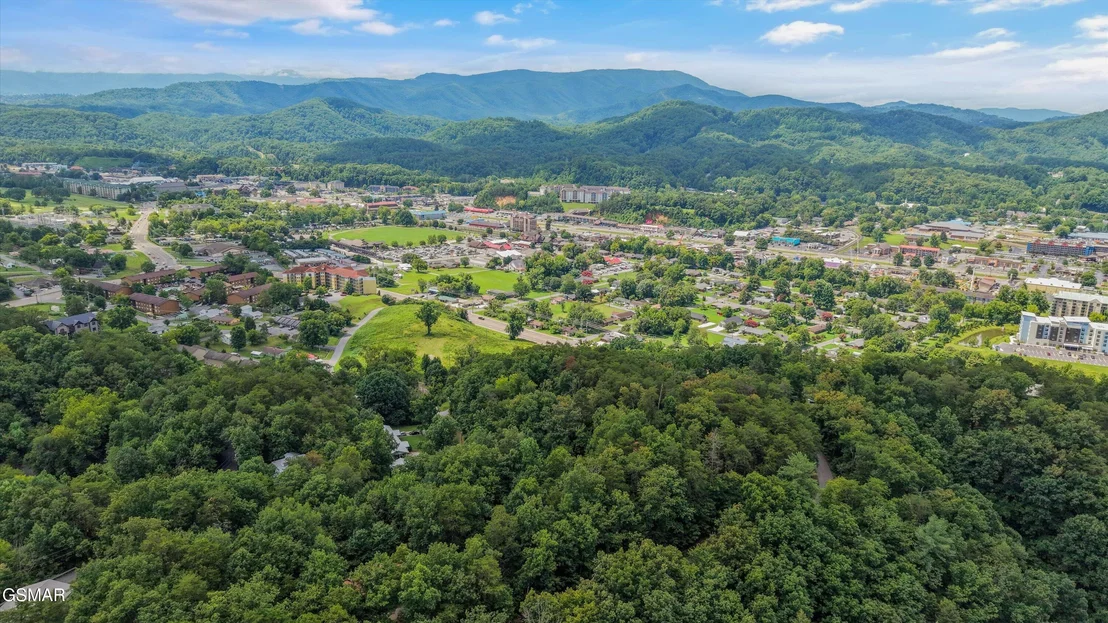 Photo of 623 Iron Mountain Road