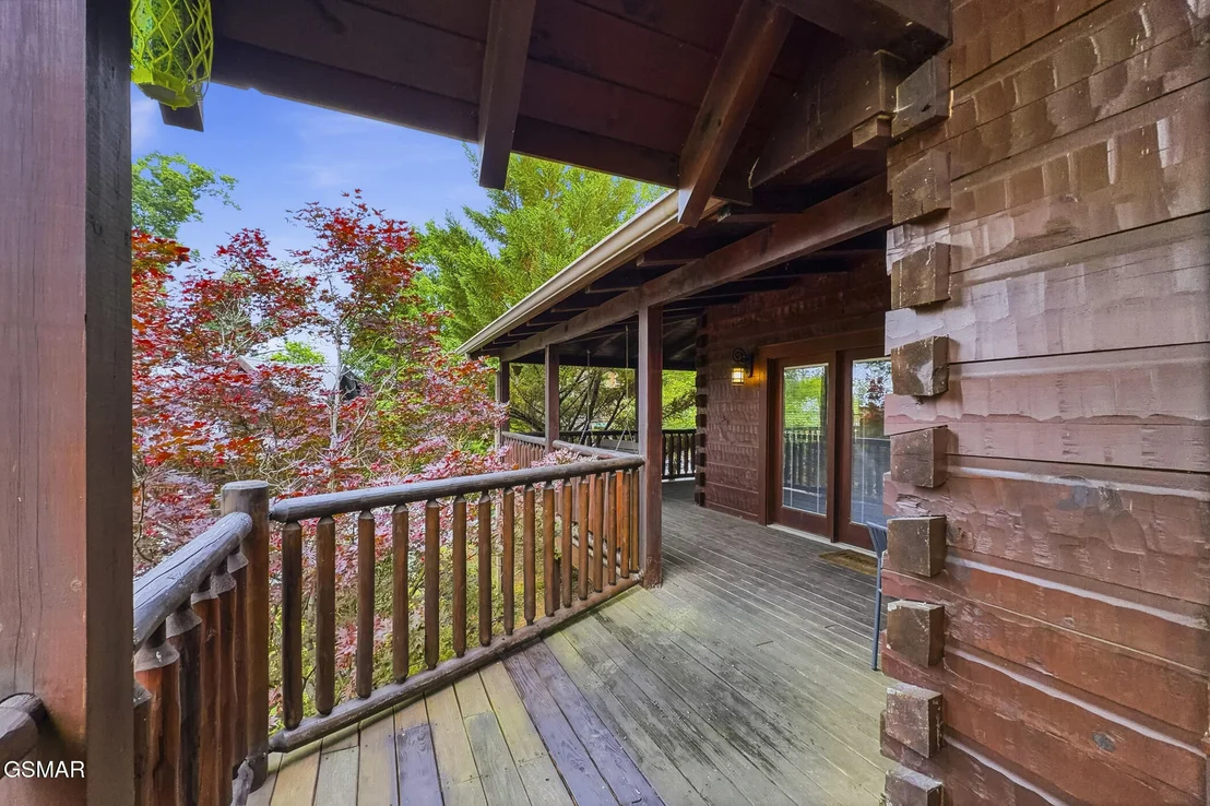 Photo of 2906 Quiet Oak Way