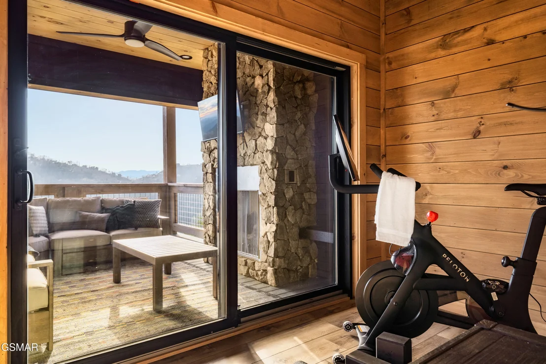 Photo of 2665 Cloud View Drive
