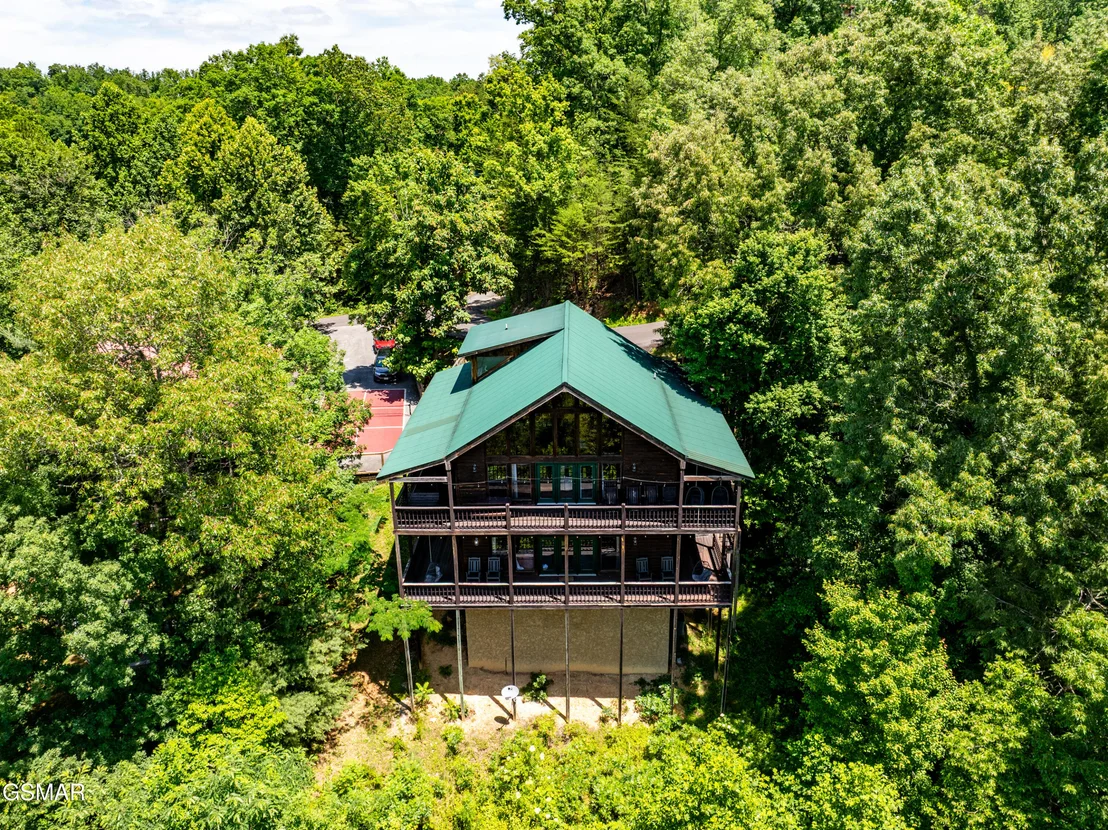 Photo of 2428 Breezy Road