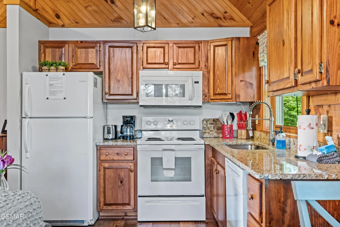 Photo of 261 Cherokee Path Way