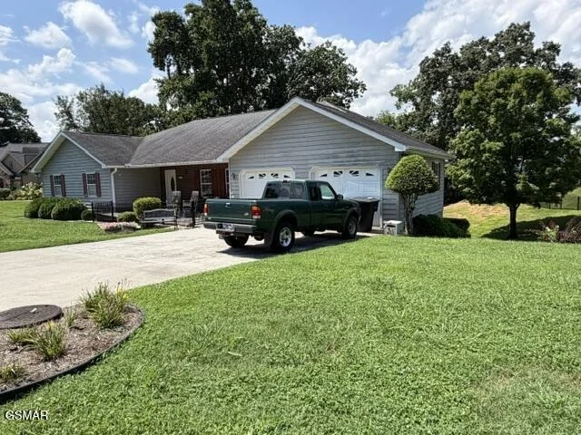 Photo of 309 Riverdale Drive