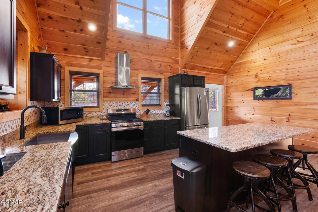 Photo of 2804 Murray Ridge Road