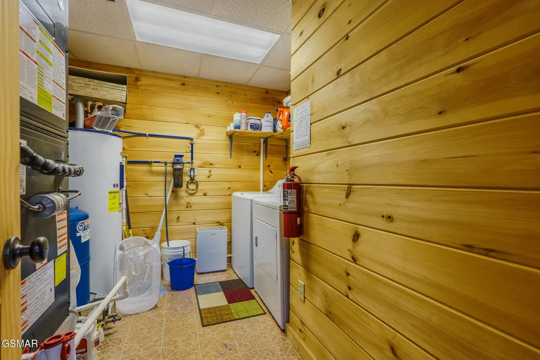 Photo of 1554 Bear Valley Road