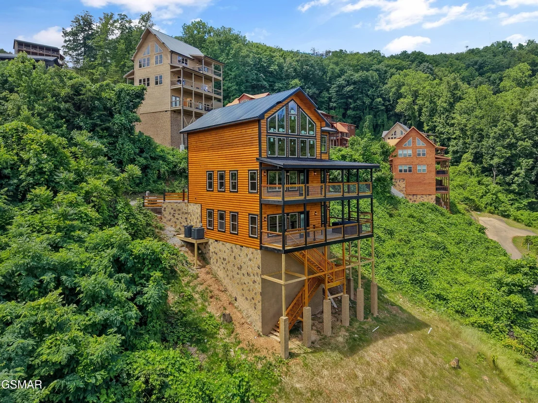 Photo of 3262 Pine Peak Way