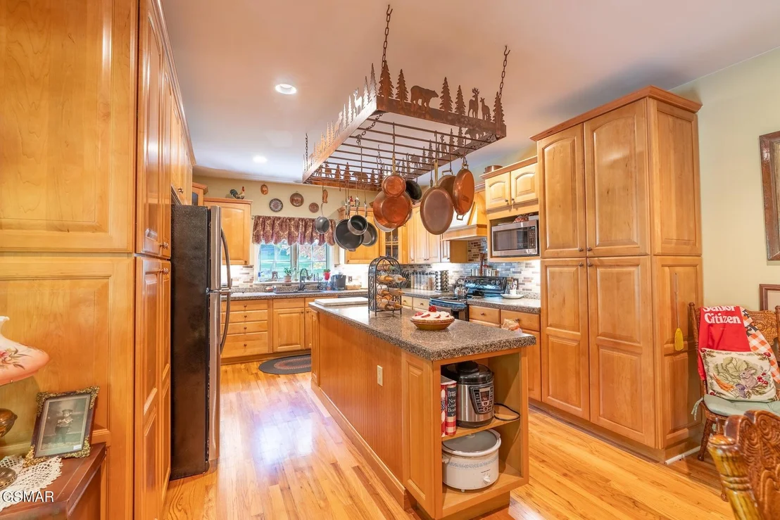 Photo of 3130 Kulpan Way