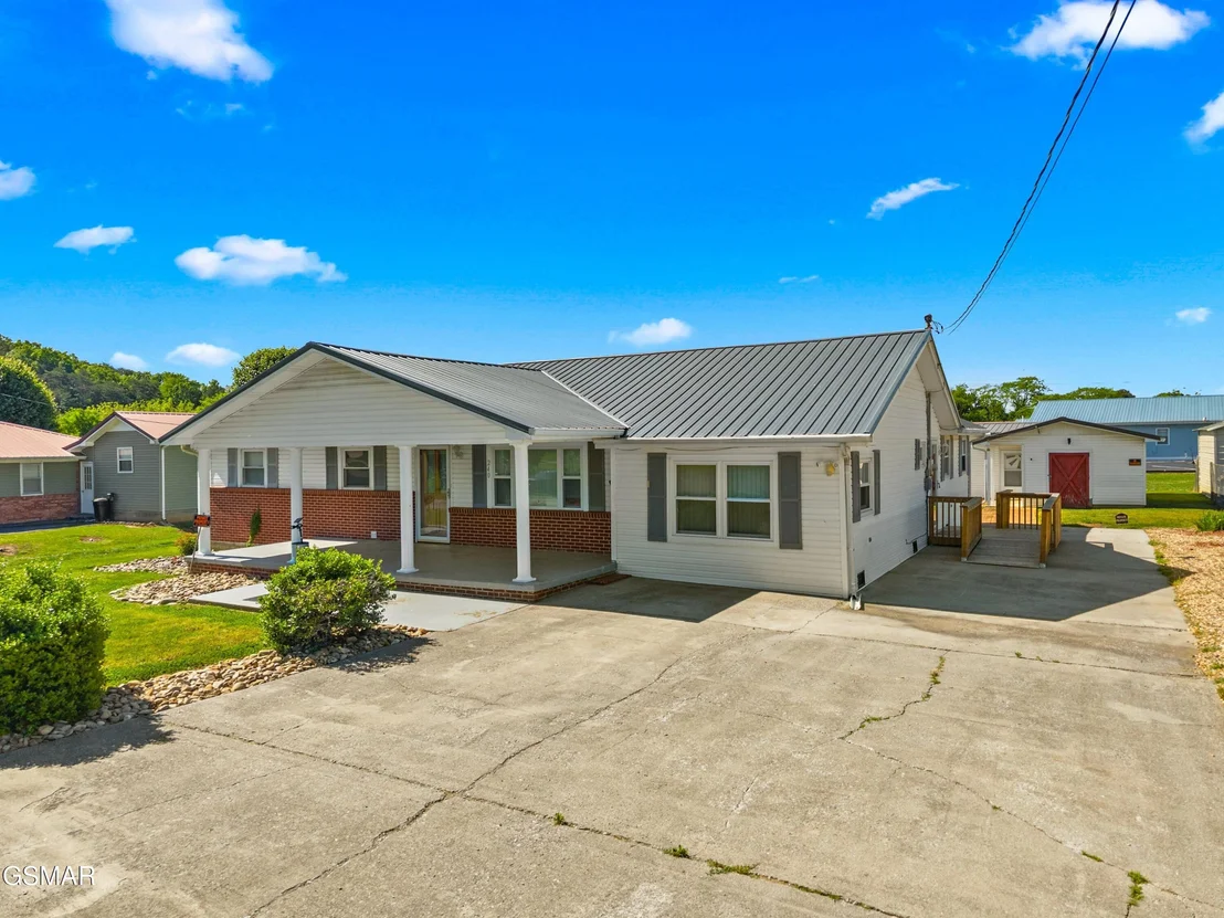 Photo of 240 Coffman Road