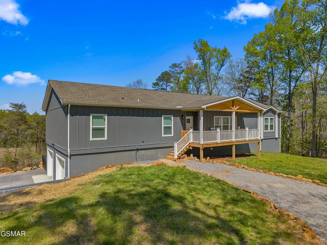 Photo of 126 Deer Run Way
