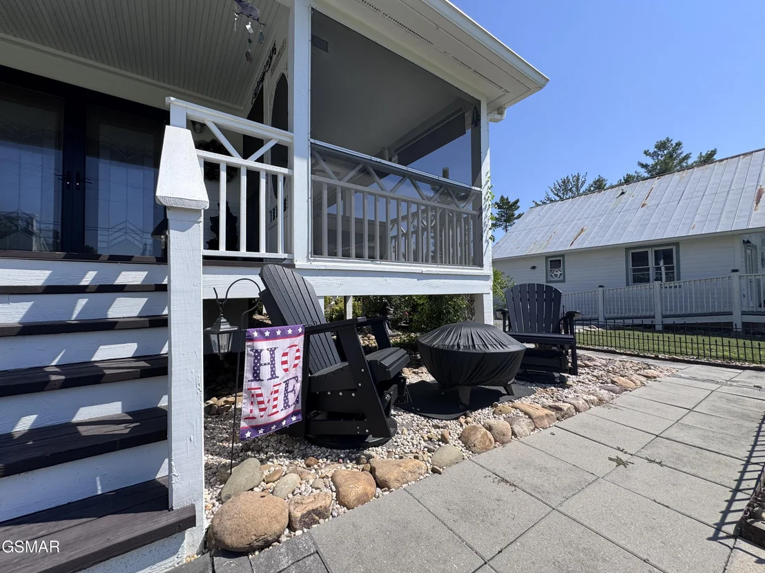 Photo of 424 Country Path Way