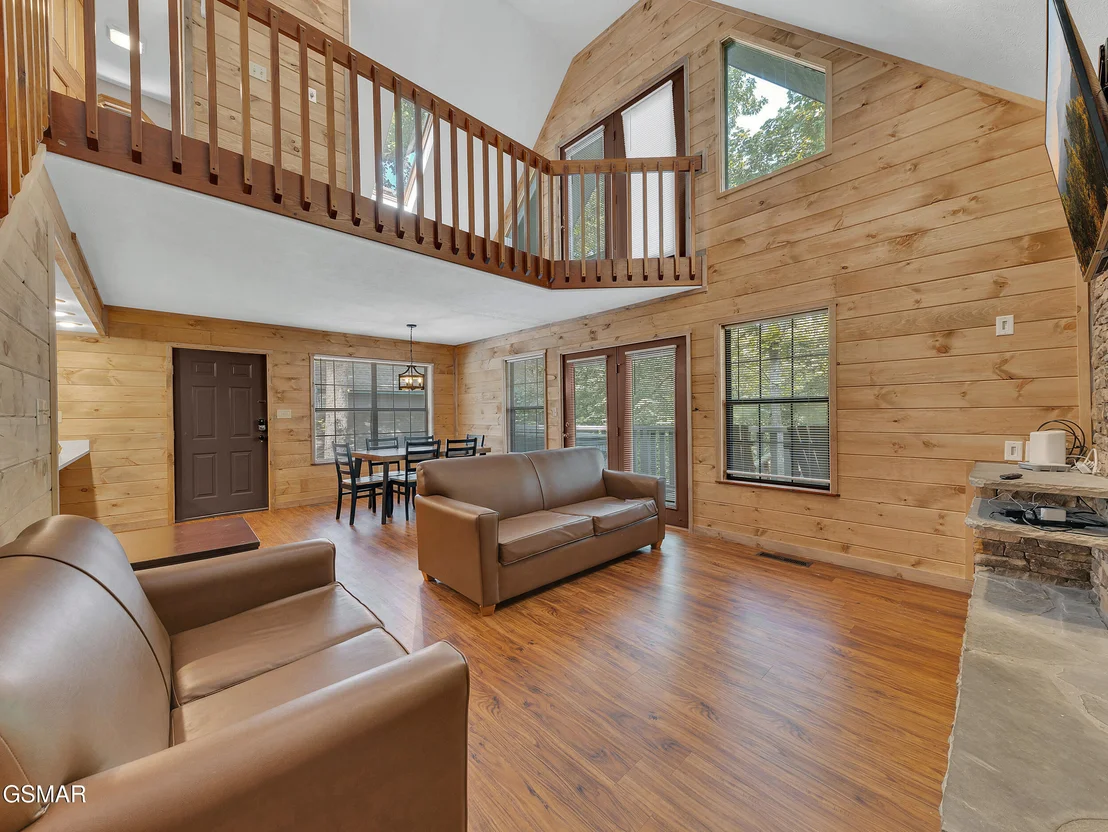 Photo of 2733 Timber Way