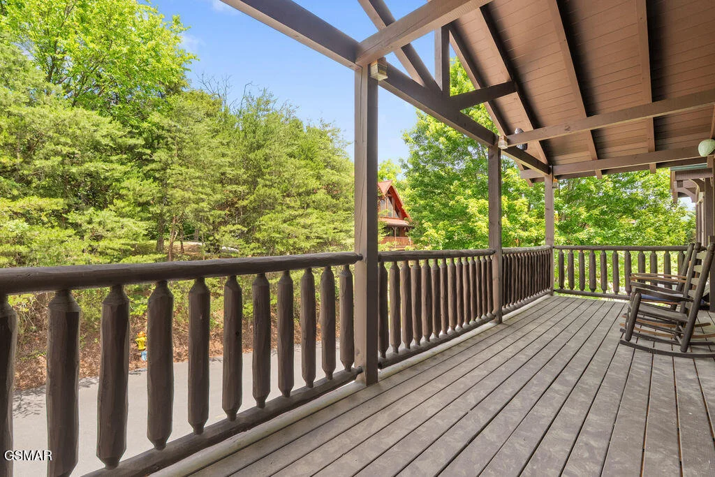 Photo of 326 Alpine Mountain Way