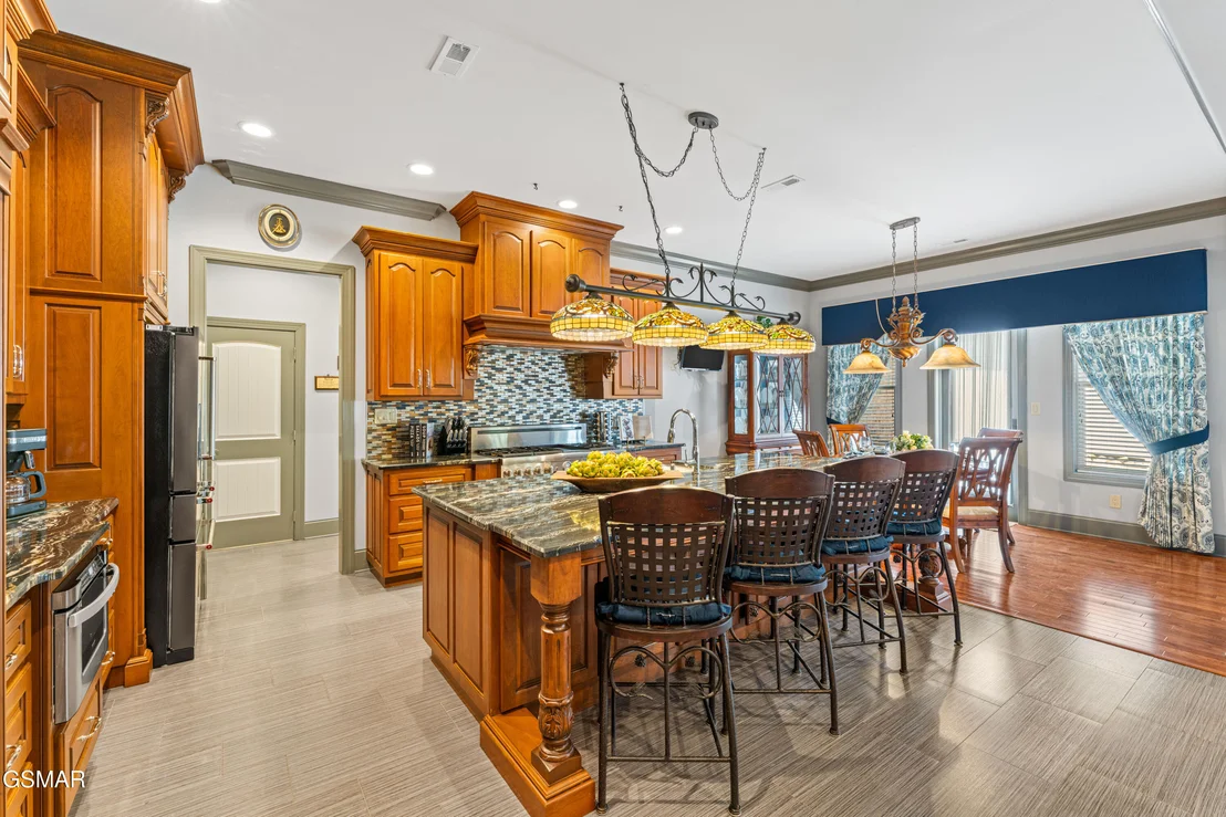 Photo of 2399 McCleary Road