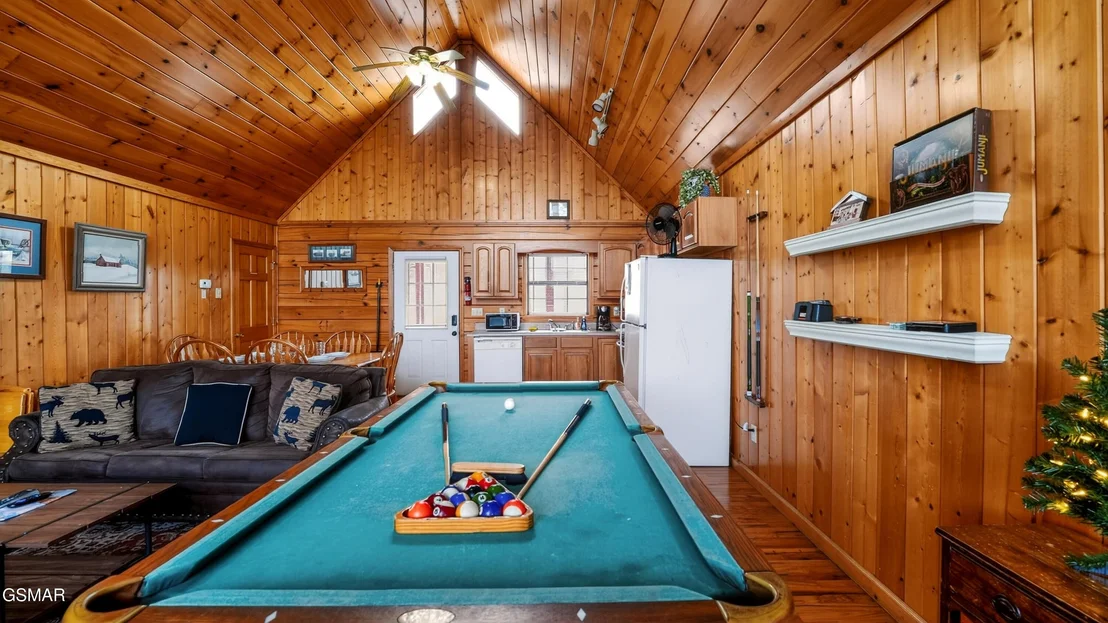 Photo of 1629 Pinewood Way