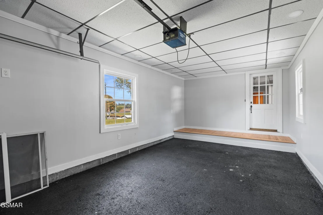 Photo of 1328 W Main Street