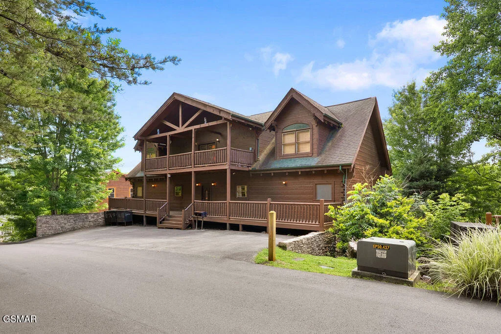 Photo of 326 Alpine Mountain Way