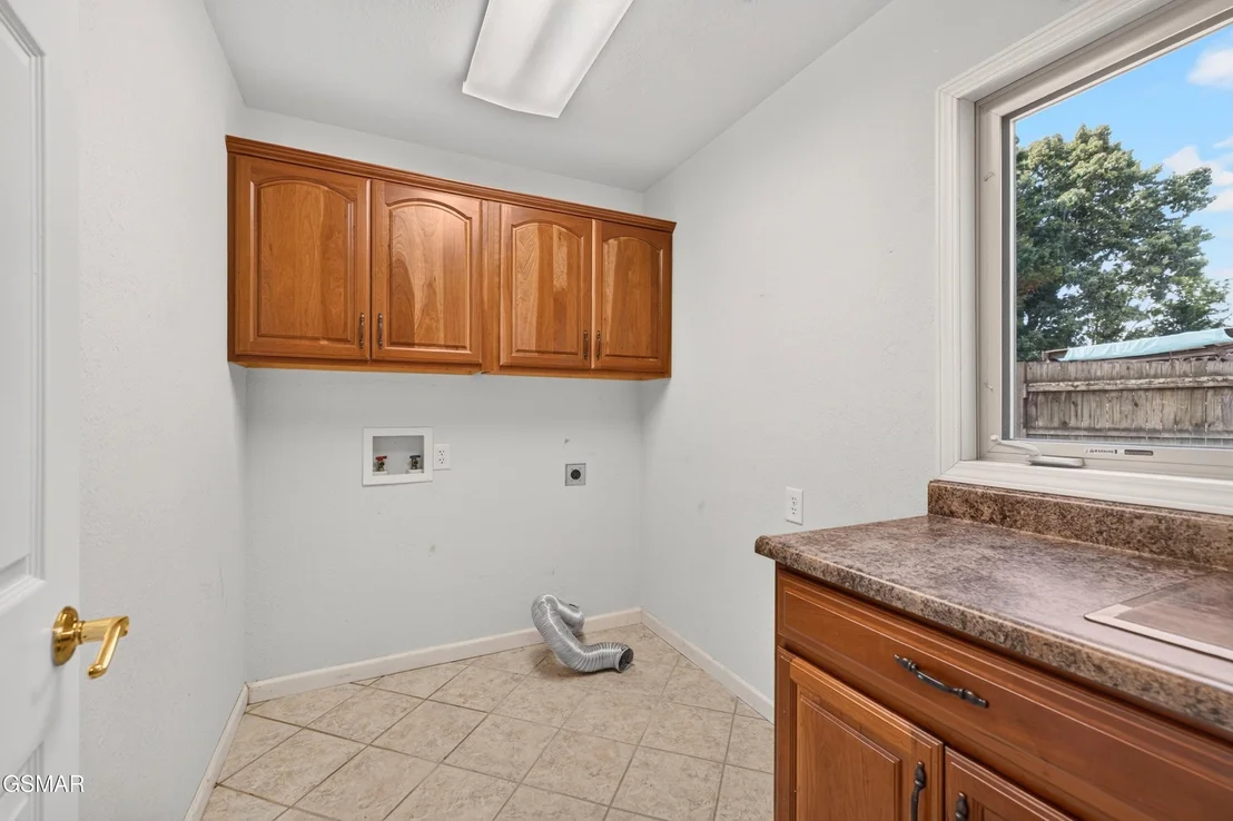 Photo of 219 Sullivan Pointe
