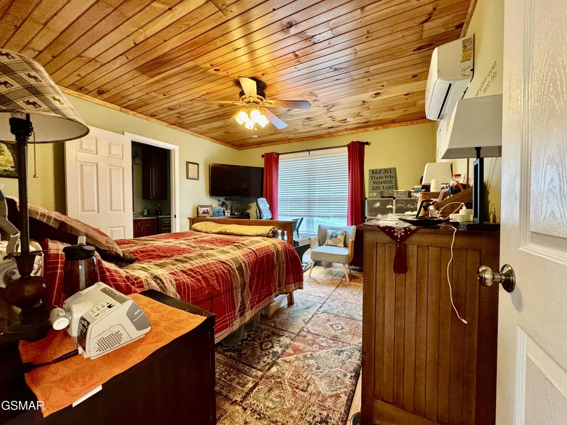 Photo of 401 Mountain Thrush Drive
