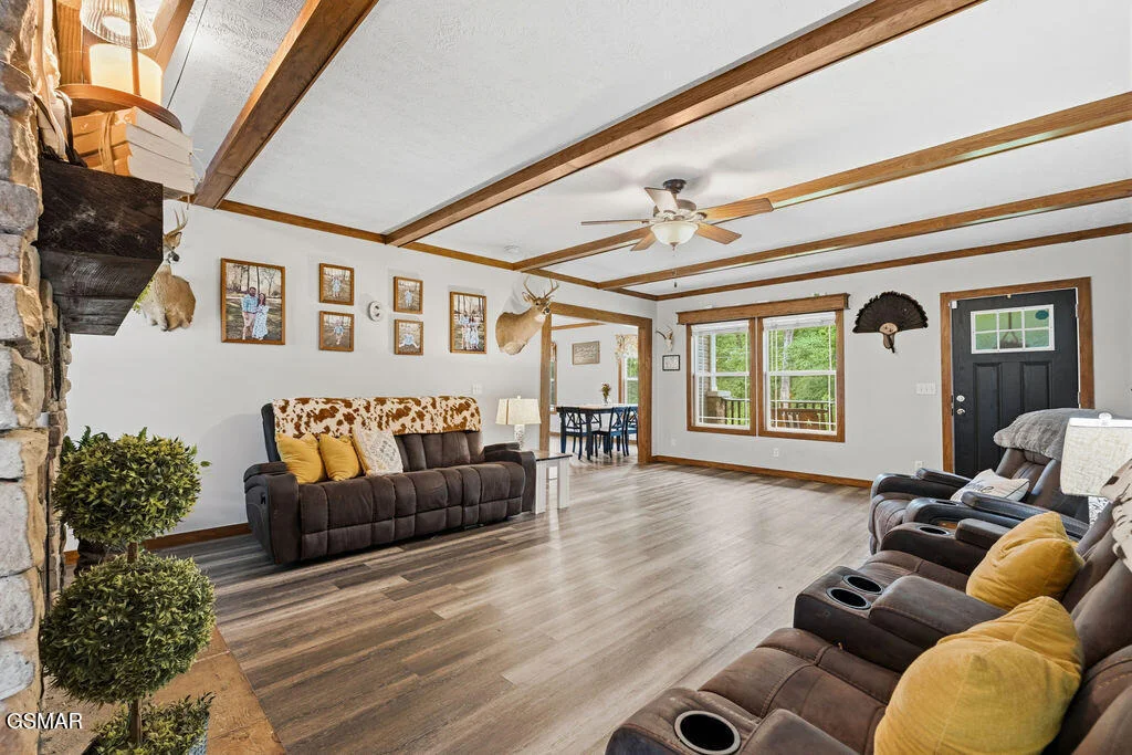 Photo of 704 Mize Road