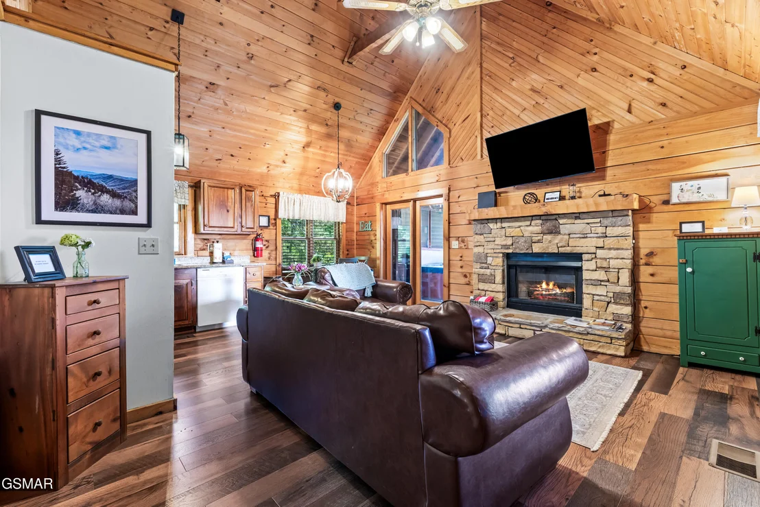 Photo of 261 Cherokee Path Way