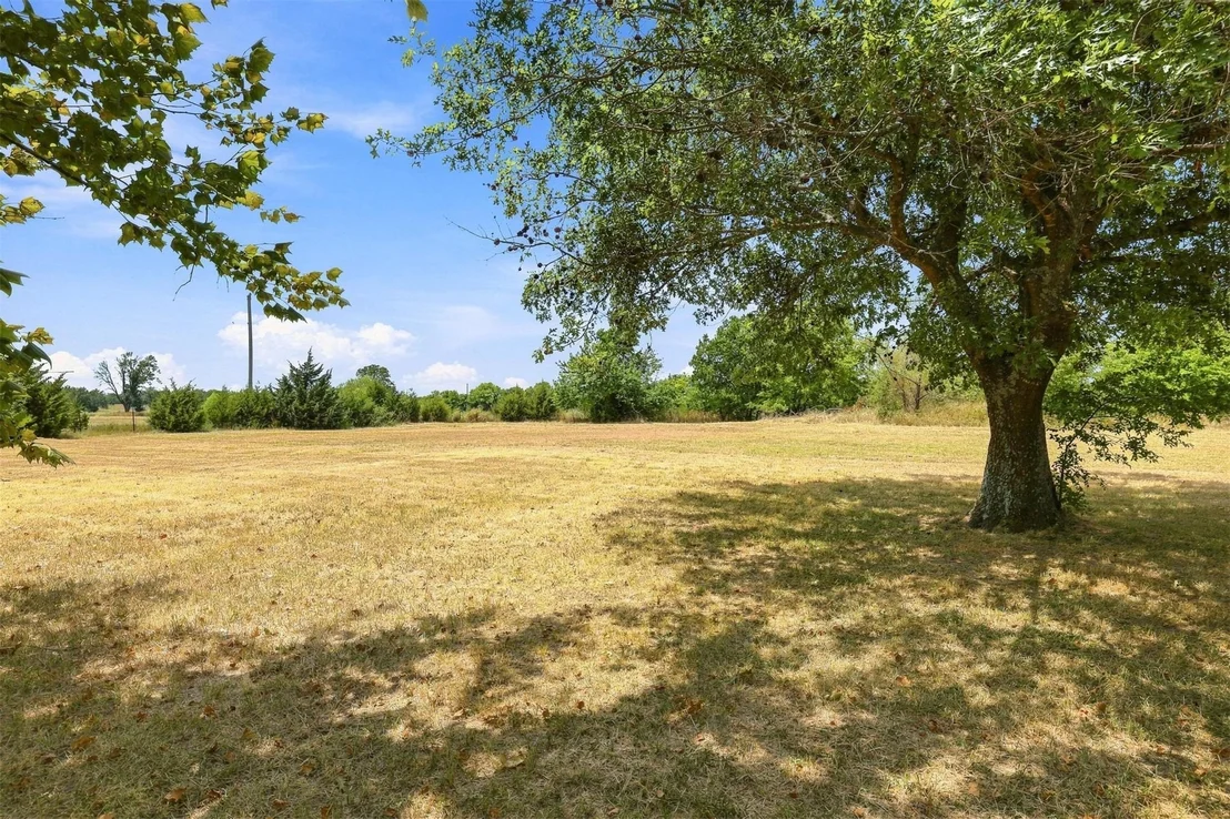 Photo of 37472 State Road 78