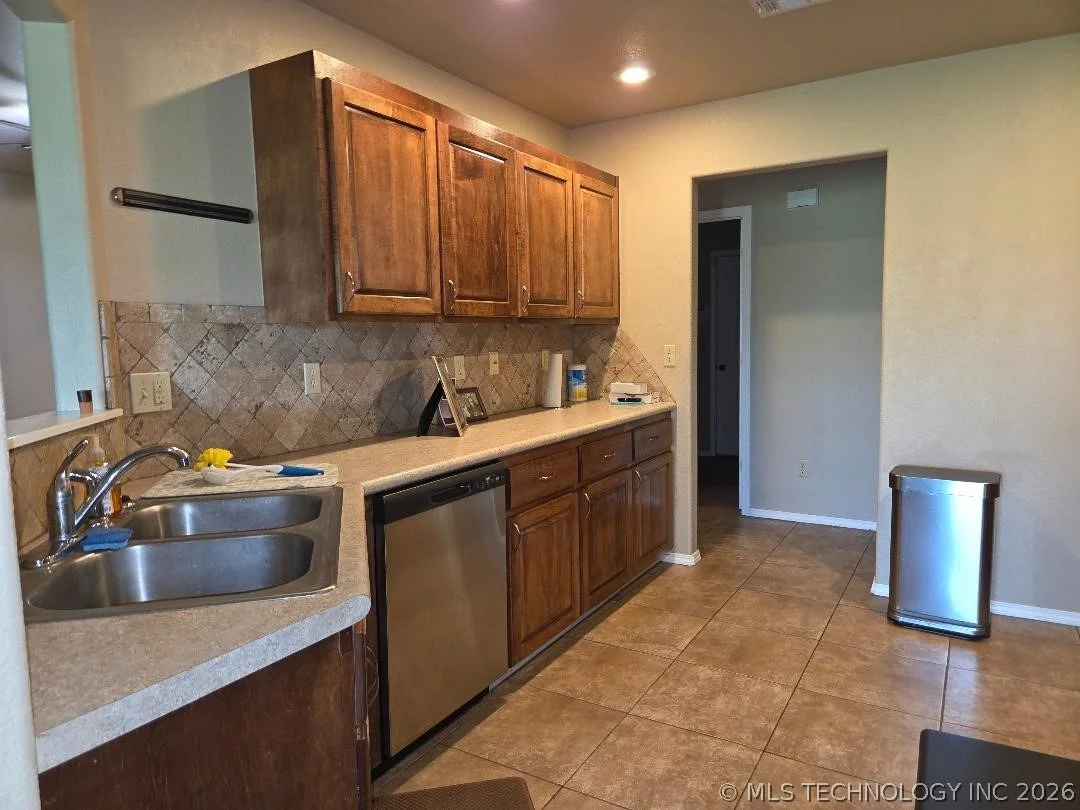 Photo of 114956 S 4120 Road