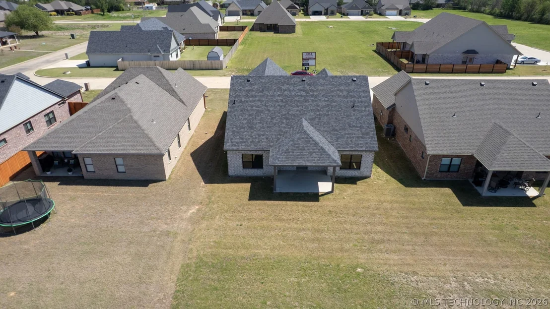 Photo of 849 Springfield Court