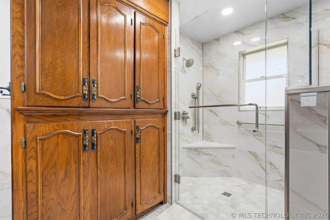 Photo of 521 Circle Drive