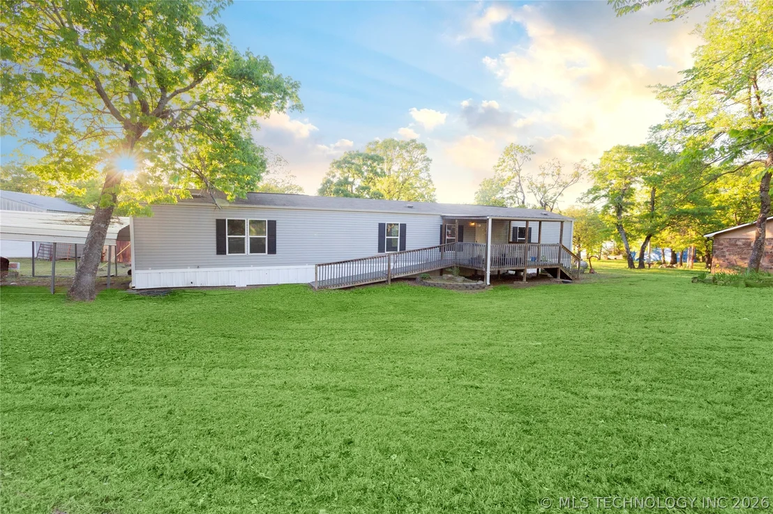 Photo of 1487 Buds Point Road